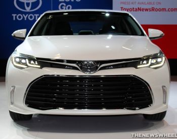 TOYOTA Avalon 2015 2.5 - 4