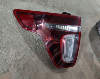 FORD Explorer 2010-2012
