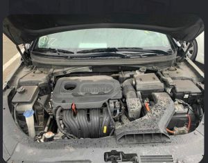 HYUNDAI Sonata 2018 2.4 - 5