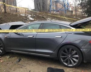 Tesla s