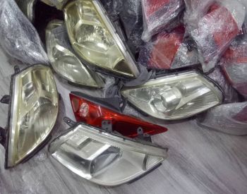 NISSAN Tiida 2004-2010 - 2