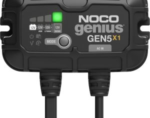 ავტომანქანის აკუმულატორის დამტენი NOCO Genius GEN5X1: 5A 6V/12V  შექმნილია და ინჟინერიულია აშშ-ში.