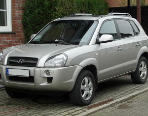 HYUNDAI Tucson 2004-2009 - 1
