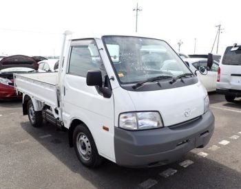 Mazda bonog nissan Vanette Mitsubishi Delica