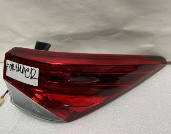 TOYOTA Fortuner 2018-2022 - 2
