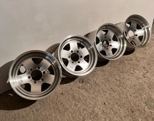 R16.5 TOYOTA Land Cruiser 1990-2005 - 1
