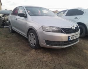 SKODA Rapid 2015 1.6 - 3