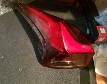 LEXUS UX 200 2017-2021 - 1