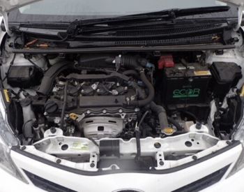 TOYOTA Vitz 2012-2019