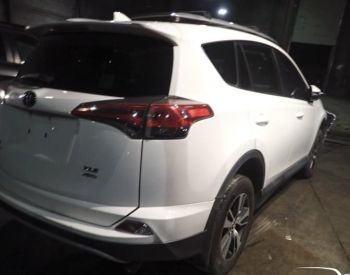 TOYOTA RAV 4 2017 2.5 - 5