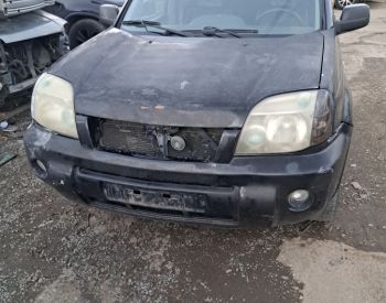 NISSAN X-Trail 2004 2.0 - 6