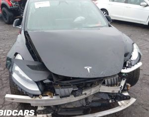 TESLA Model 3 2018 0.1 - 2
