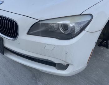 BMW 750 2008-2012