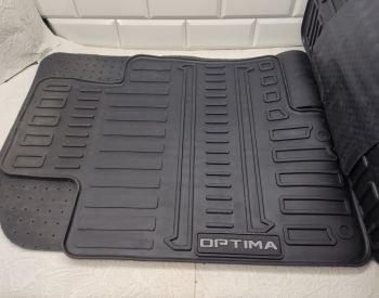 KIA Optima 1966-2026 - 2