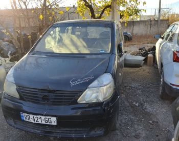 NISSAN Serena 2003 2.0 - 2