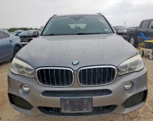 BMW X5 2014 4.4 - 7