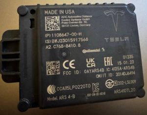 TESLA Model 3 2017-2023