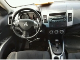 MITSUBISHI Outlander 2006 3.0 - 6