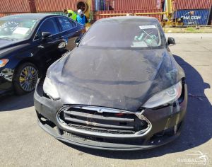 TESLA Model S 2013 0.1 - 5