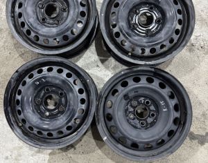 R15