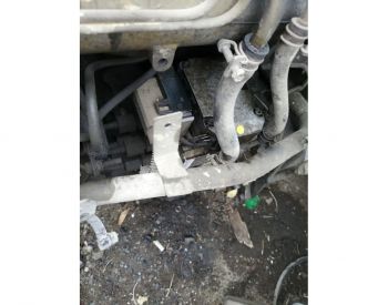 NISSAN Navara 2002-2006 - 1