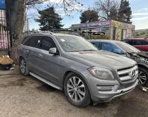 MERCEDES-BENZ GL 450 2015 3.0