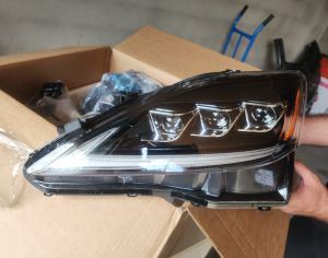 LEXUS IS 250 2008-2012 - 1