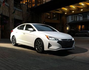 HYUNDAI Elantra 2011-2026 - 4