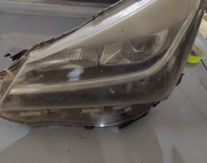 TOYOTA Vitz 2013-2015