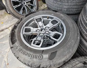 R17 FORD Escape 2014-2023 - 1