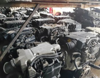 MITSUBISHI Pajero IO 2003 2.0 - 7