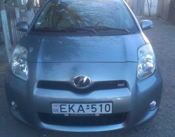 TOYOTA Vitz 2005-2011 - 2