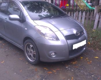 TOYOTA Vitz 2005-2011 - 4