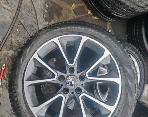 BMW ეს X6~X6ის დისკები და საბურავების კომპლექტი