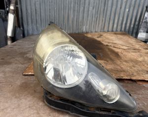 HONDA FIT 2004-2005 - 1