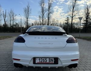 PORSCHE Panamera 2014 4.8 - 5