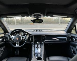 PORSCHE Panamera 2014 4.8 - 9